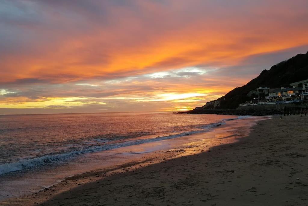 Wheelers Bay Apartment Ventnor Esterno foto